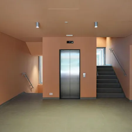 Easylife - Monolocale Con Vista Su Porto Di *