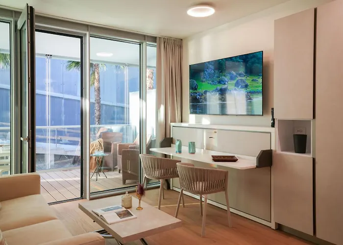 Easylife - Monolocale Con Vista Su Porto Di Genua